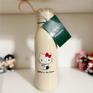 Starbucks Hello Kitty Water Bottle 2025 Limited Edition